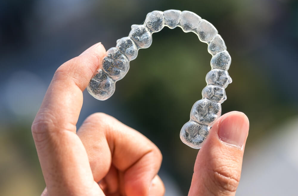 Aparaty Invisalign – najnowocześniejsze aparaty ortodontyczne na rynku