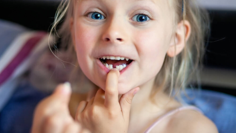 Do jakich powikłań prowadzi przedwczesna utrata zębów mlecznych u dziecka?