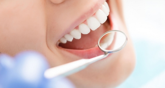 Metody rekonstrukcji zębów stosowane w gabinetach stomatologicznych